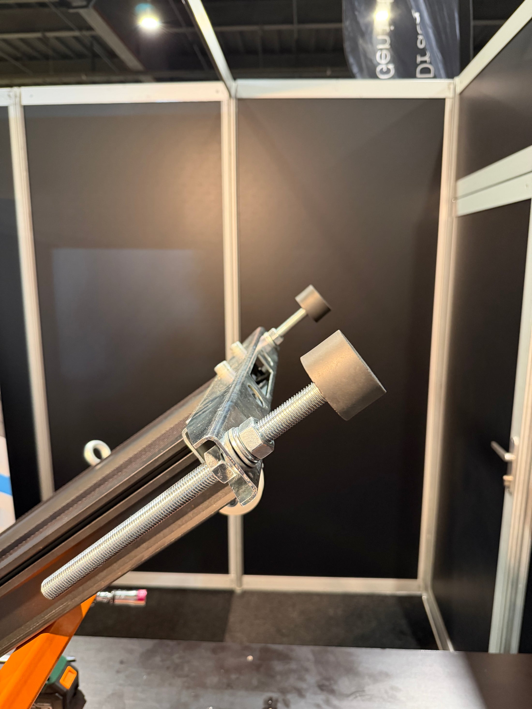 Front-Verriegelungsstoßstange