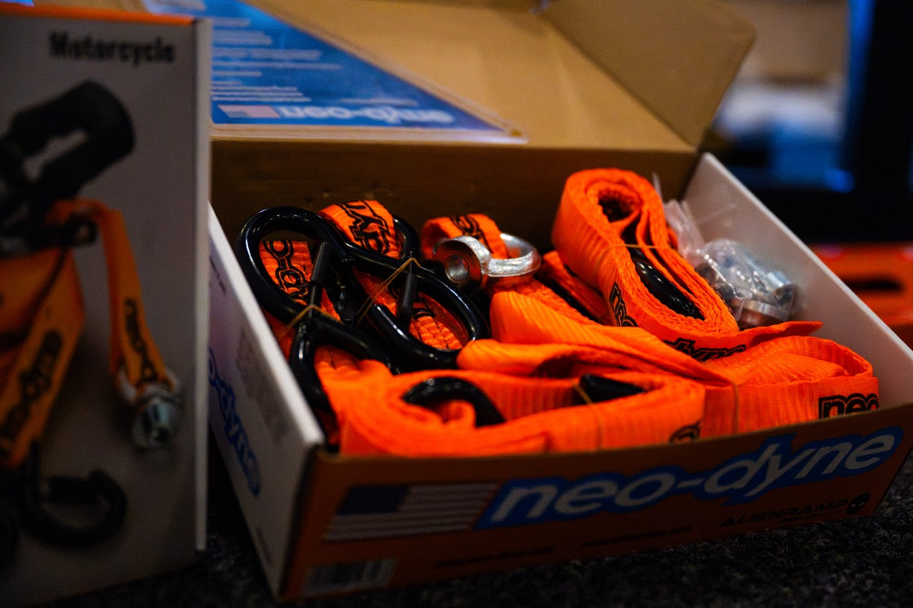 Kit de correas de amarre con trinquete Neo-Dyne - 12 piezas