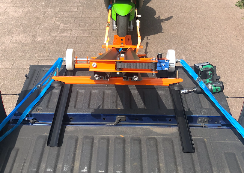 Poutres en C du pont de hayon